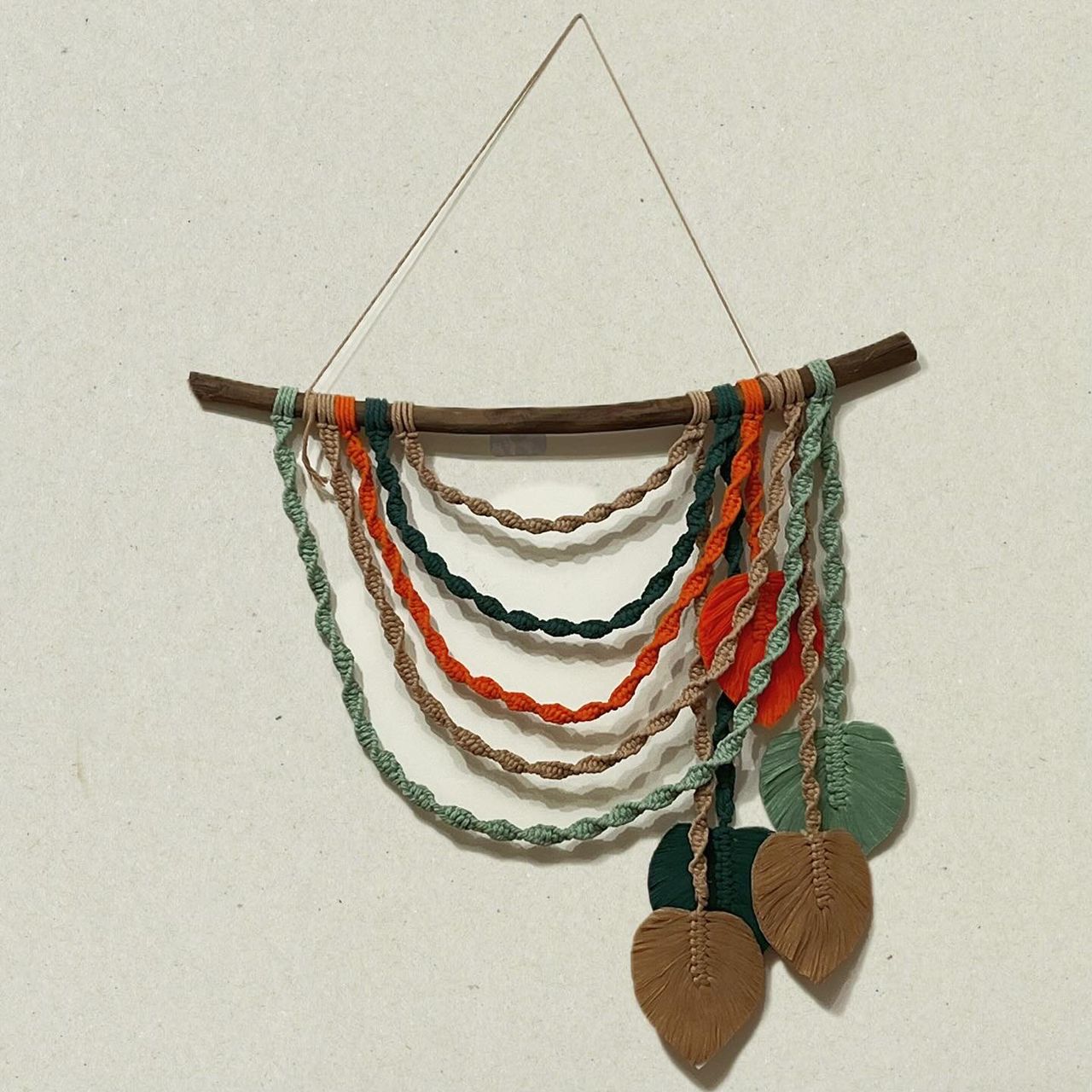 دیوارکوب برگ مکرومه, ما گالری دیوارکوب برگ مکرومه