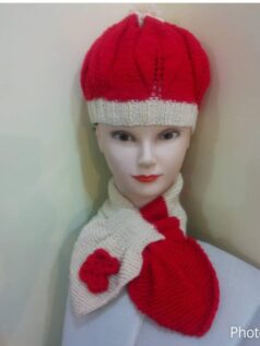 کلاه برگی و شال کراواتی