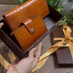 گالری چرم, ما گالری