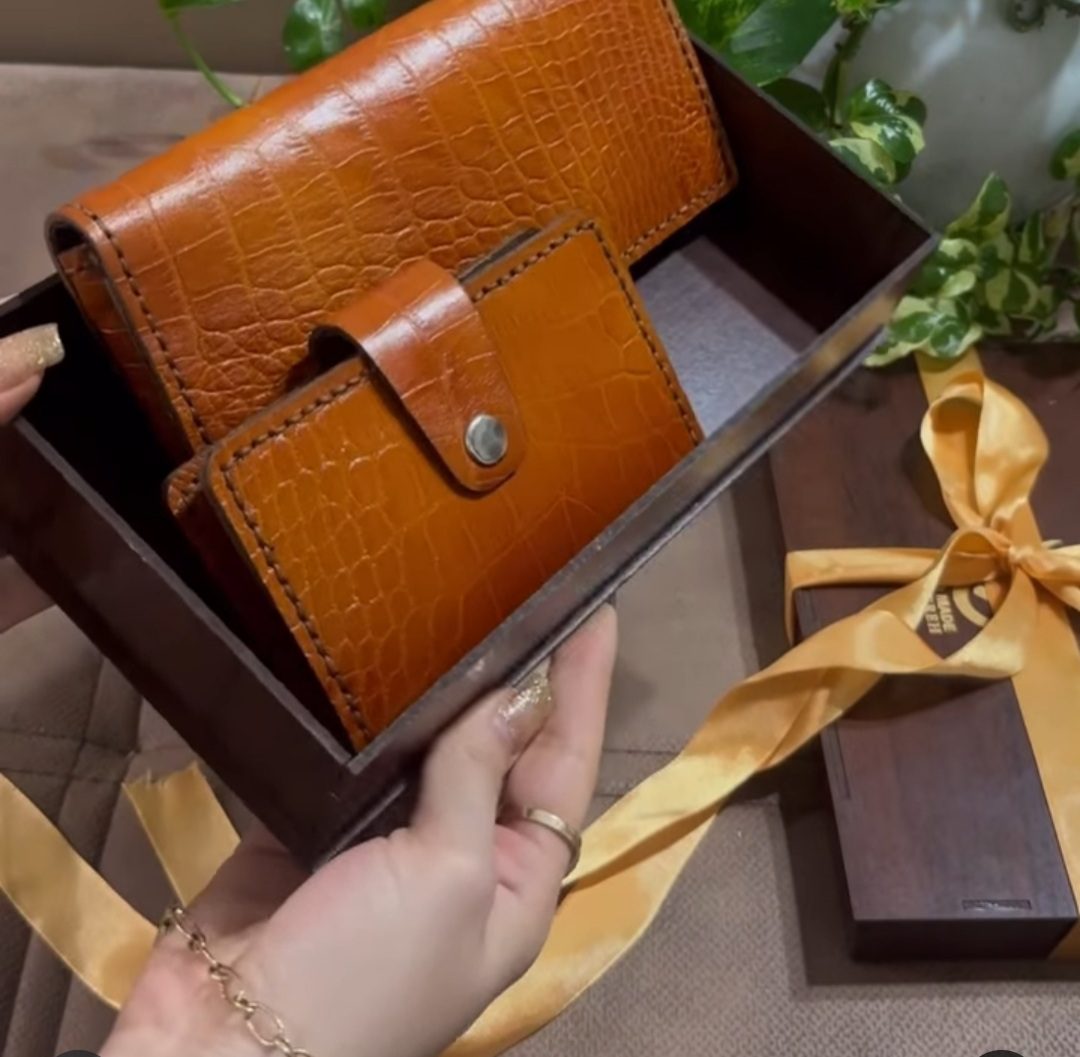 کیف کتی وجاکارتی, ما گالری کیف کتی وجاکارتی