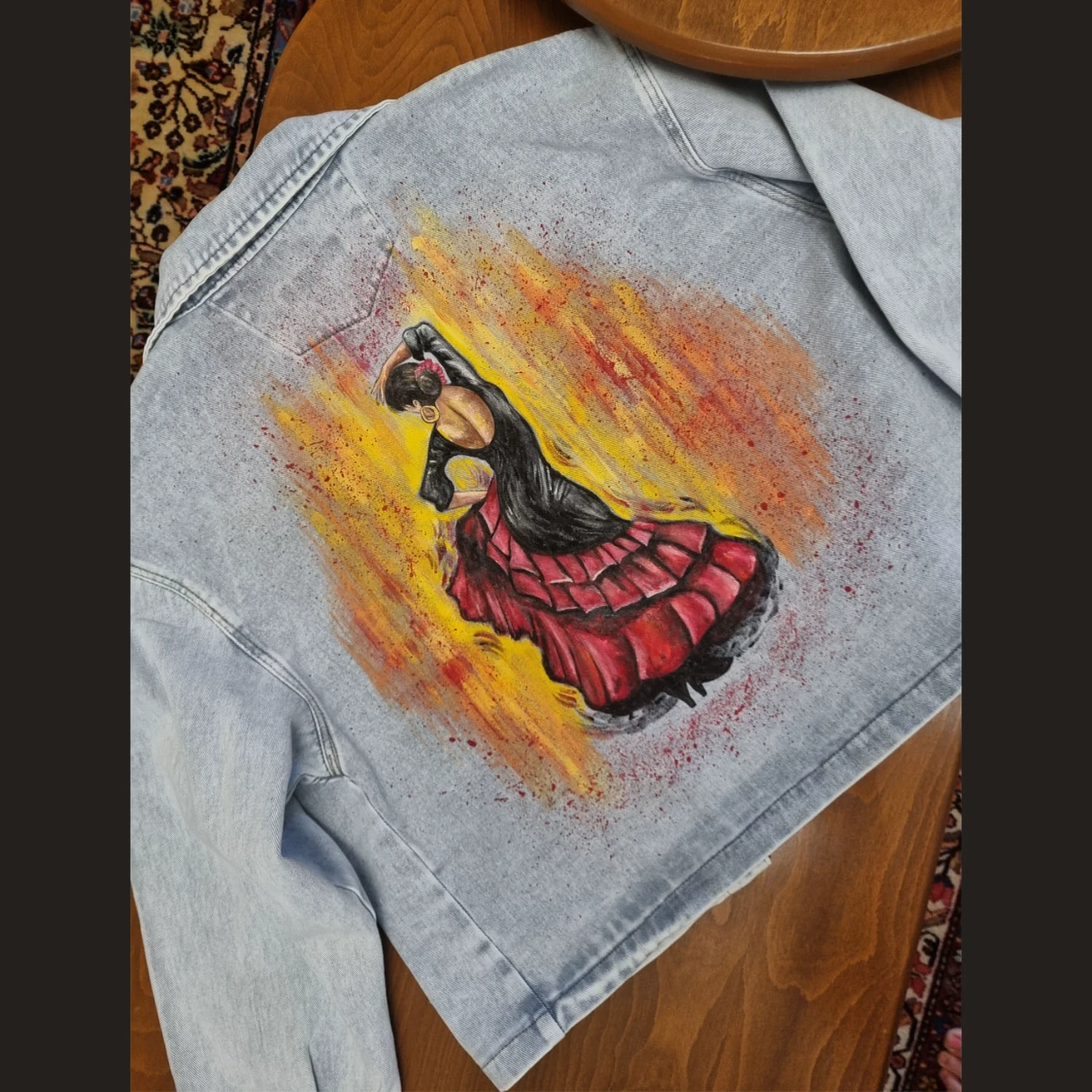 کت جین نقاشی شده طرح رقصنده, ما گالری کت جین نقاشی شده طرح رقصنده - Image 2