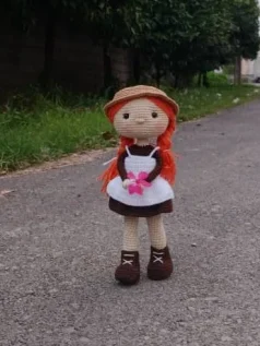 عروسک دستبافت دختر ملوس