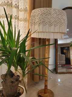 آباژور کنارسالنی مکرومه